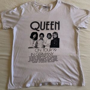 🤍Queen Tshirt🤍 Bundle Sale Item
